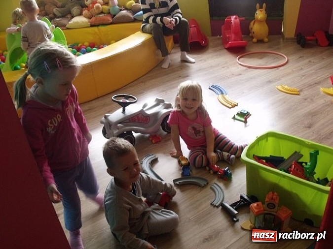 Zdjęcie w galerii na portalu naszraciborz.pl: Dzień Przedszkolaka w Przedszkolu Nr 5 wiadomości z regionu