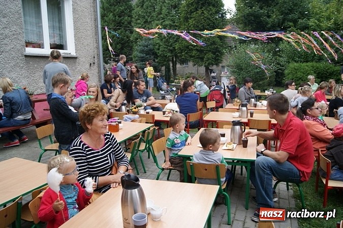 Zdjęcie w galerii na portalu naszraciborz.pl: Ognisko Integracyjne w Przedszkolu nr 1 w Kuźni Raciborskiej wiadomości z regionu
