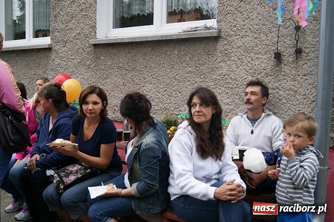 Zdjęcie w galerii na portalu naszraciborz.pl: Ognisko Integracyjne w Przedszkolu nr 1 w Kuźni Raciborskiej wiadomości z regionu