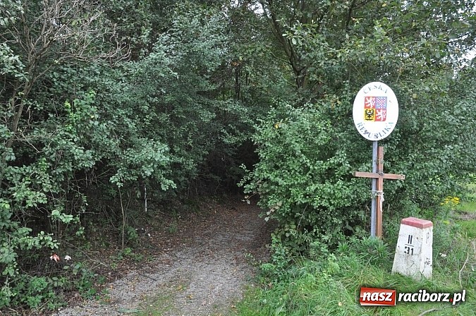 Zdjęcie w galerii na portalu naszraciborz.pl: W gminie Krzanowice oznakowano ścieżki i zbudowano miejsca rekreacji dla rowerzystów wiadomości z regionu