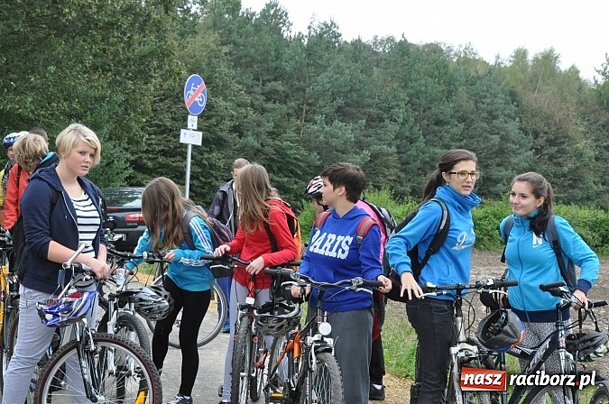 Zdjęcie w galerii na portalu naszraciborz.pl: W gminie Krzanowice oznakowano ścieżki i zbudowano miejsca rekreacji dla rowerzystów wiadomości z regionu
