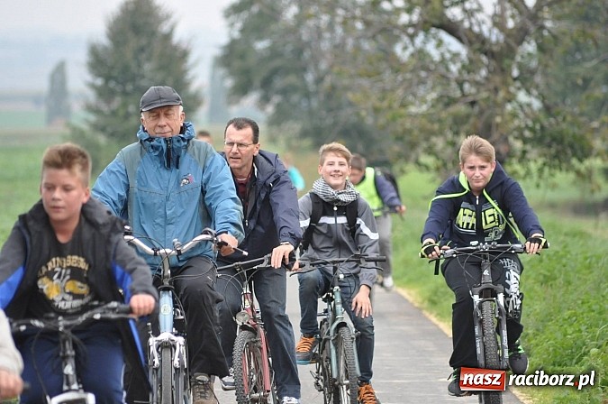 Zdjęcie w galerii na portalu naszraciborz.pl: W gminie Krzanowice oznakowano ścieżki i zbudowano miejsca rekreacji dla rowerzystów wiadomości z regionu