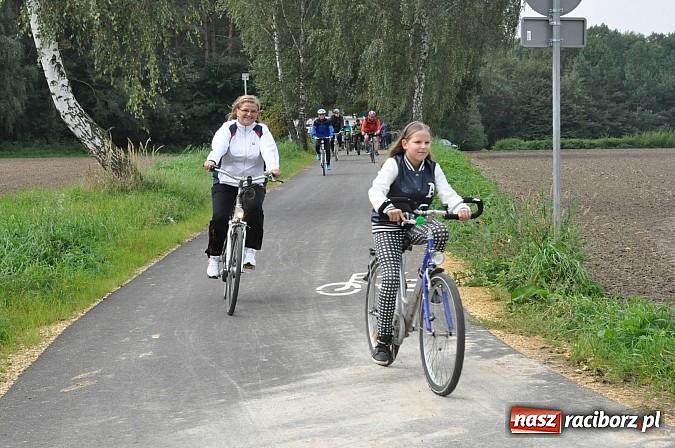 Zdjęcie w galerii na portalu naszraciborz.pl: W gminie Krzanowice oznakowano ścieżki i zbudowano miejsca rekreacji dla rowerzystów wiadomości z regionu