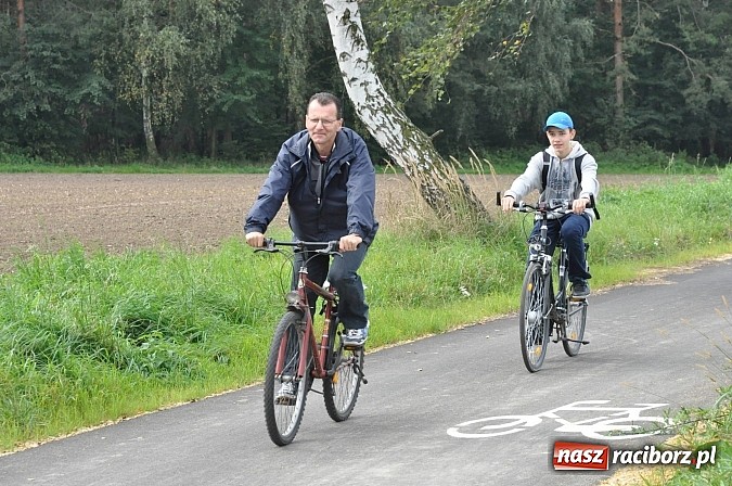 Zdjęcie w galerii na portalu naszraciborz.pl: W gminie Krzanowice oznakowano ścieżki i zbudowano miejsca rekreacji dla rowerzystów wiadomości z regionu