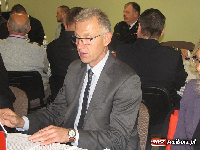 Zdjęcie w galerii na portalu naszraciborz.pl: W Markowicach o działaniach przeciwpowodziowych na polsko-czeskim pograniczu wiadomości z regionu