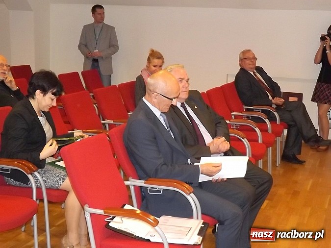 Zdjęcie w galerii na portalu naszraciborz.pl: Konferencja szkoleniowa dla rolników na Zamku Piastowskim wiadomości z regionu