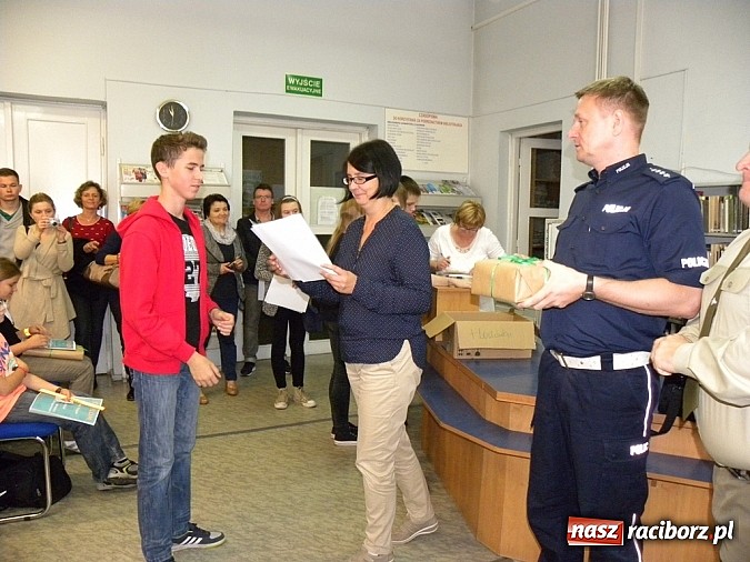 Zdjęcie w galerii na portalu naszraciborz.pl: Konkurs Wiedzy o Ruchu Drogowym wiadomości z regionu
