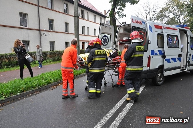 Zdjęcie w galerii na portalu naszraciborz.pl: Służby ratunkowe i mundurowe ćwiczą przed zakładem karnym i na jego terenie wiadomości z regionu