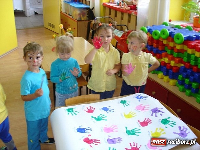 Zdjęcie w galerii na portalu naszraciborz.pl:  Ogólnopolski Dzień Przedszkolaka w Markowicach wiadomości z regionu