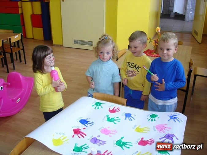 Zdjęcie w galerii na portalu naszraciborz.pl:  Ogólnopolski Dzień Przedszkolaka w Markowicach wiadomości z regionu