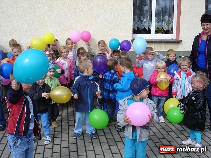 Zdjęcie w galerii na portalu naszraciborz.pl:  Ogólnopolski Dzień Przedszkolaka w Markowicach wiadomości z regionu
