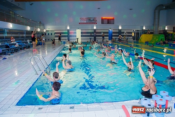 Zdjęcie w galerii na portalu naszraciborz.pl: Aqua Fitness Maraton w H2Ostróg wiadomości z regionu