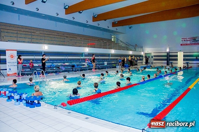 Zdjęcie w galerii na portalu naszraciborz.pl: Aqua Fitness Maraton w H2Ostróg wiadomości z regionu