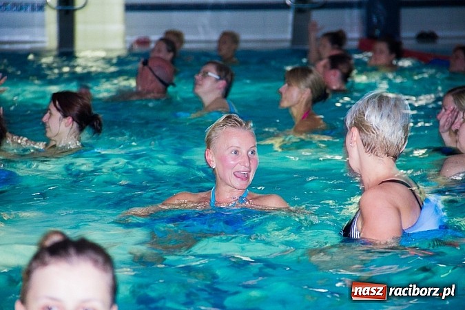 Zdjęcie w galerii na portalu naszraciborz.pl: Aqua Fitness Maraton w H2Ostróg wiadomości z regionu