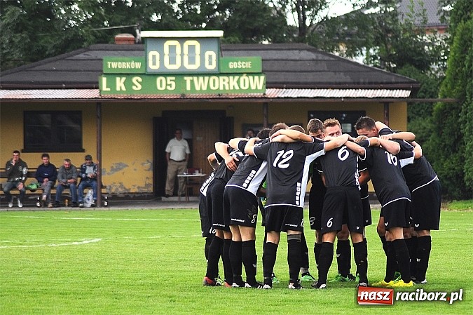 Zdjęcie w galerii na portalu naszraciborz.pl: Niespodzianka w okręgówce. Tworków pokonał Rafako wiadomości z regionu