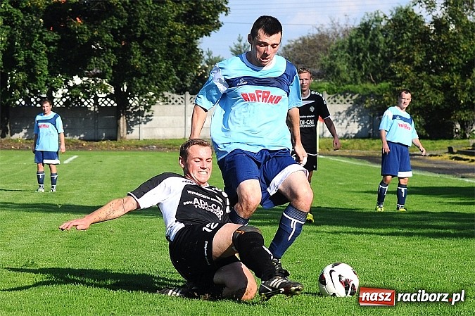 Zdjęcie w galerii na portalu naszraciborz.pl: Niespodzianka w okręgówce. Tworków pokonał Rafako wiadomości z regionu