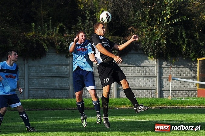 Zdjęcie w galerii na portalu naszraciborz.pl: Niespodzianka w okręgówce. Tworków pokonał Rafako wiadomości z regionu