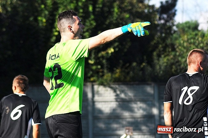 Zdjęcie w galerii na portalu naszraciborz.pl: Niespodzianka w okręgówce. Tworków pokonał Rafako wiadomości z regionu