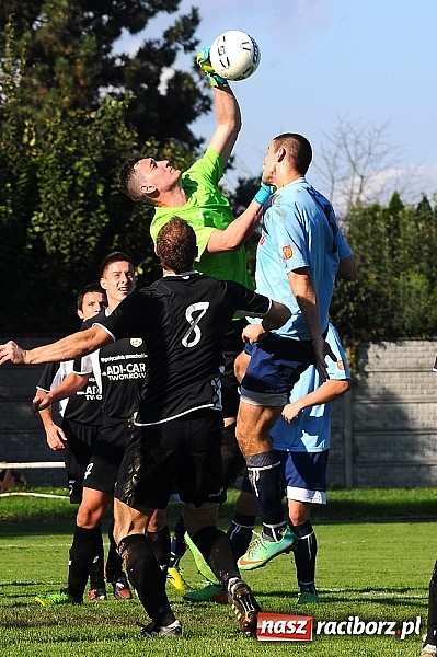 Zdjęcie w galerii na portalu naszraciborz.pl: Niespodzianka w okręgówce. Tworków pokonał Rafako wiadomości z regionu