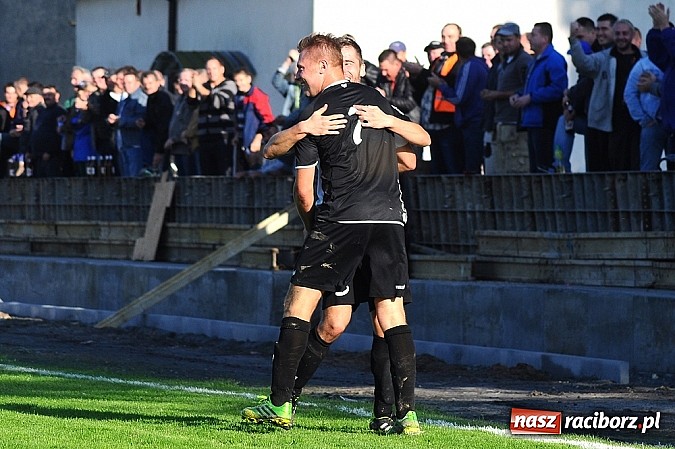 Zdjęcie w galerii na portalu naszraciborz.pl: Niespodzianka w okręgówce. Tworków pokonał Rafako wiadomości z regionu