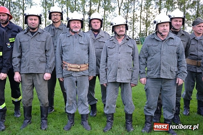 Zdjęcie w galerii na portalu naszraciborz.pl: Zmagania strażackich oldbojów w Owsiszczach  wiadomości z regionu