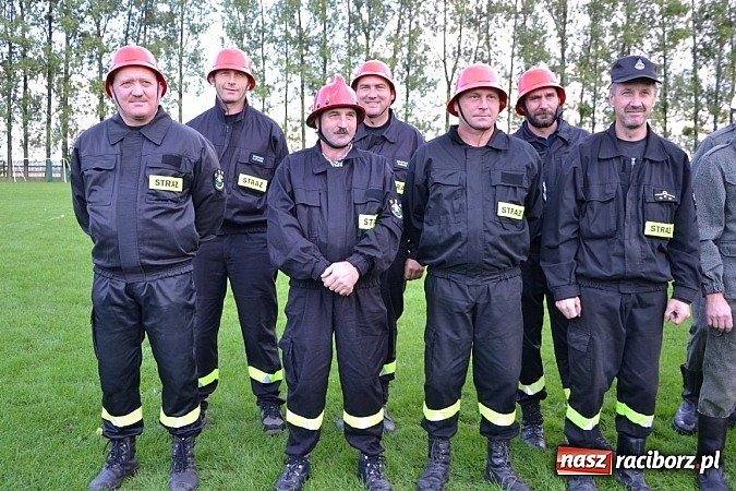 Zdjęcie w galerii na portalu naszraciborz.pl: Zmagania strażackich oldbojów w Owsiszczach  wiadomości z regionu
