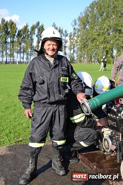 Zdjęcie w galerii na portalu naszraciborz.pl: Zmagania strażackich oldbojów w Owsiszczach  wiadomości z regionu
