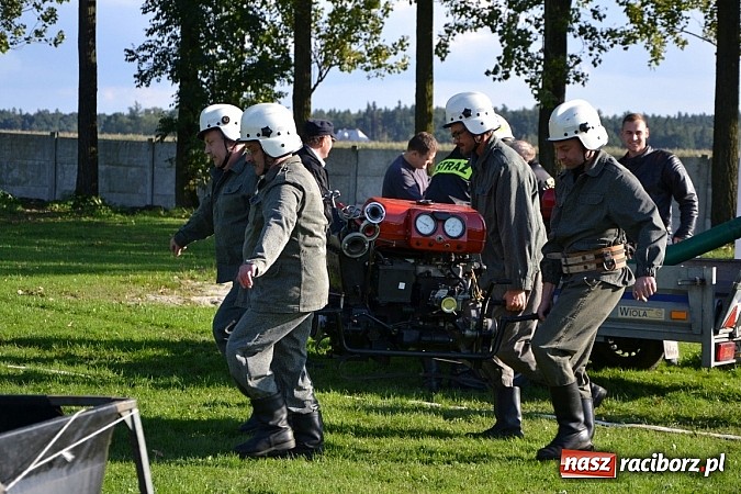 Zdjęcie w galerii na portalu naszraciborz.pl: Zmagania strażackich oldbojów w Owsiszczach  wiadomości z regionu