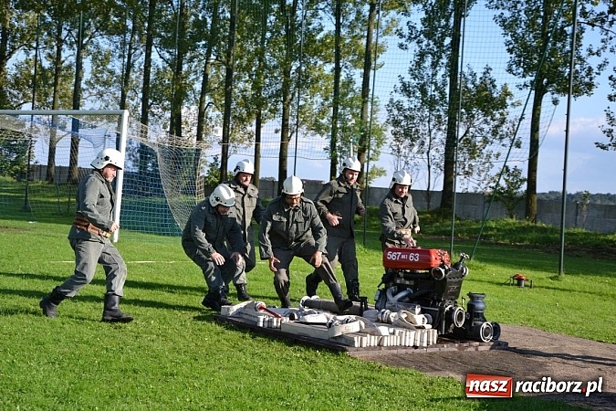 Zdjęcie w galerii na portalu naszraciborz.pl: Zmagania strażackich oldbojów w Owsiszczach  wiadomości z regionu