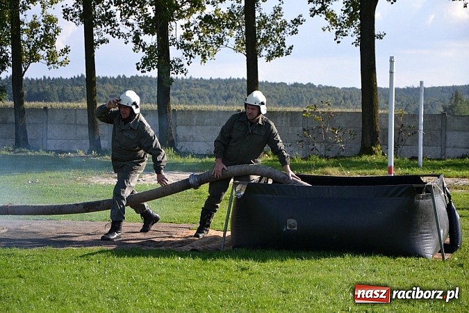 Zdjęcie w galerii na portalu naszraciborz.pl: Zmagania strażackich oldbojów w Owsiszczach  wiadomości z regionu