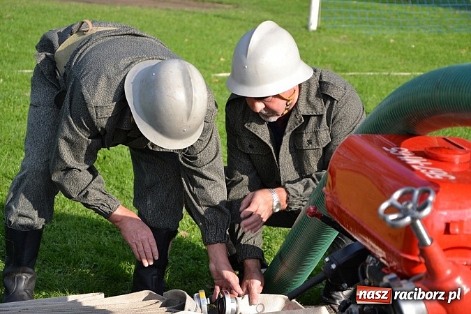 Zdjęcie w galerii na portalu naszraciborz.pl: Zmagania strażackich oldbojów w Owsiszczach  wiadomości z regionu