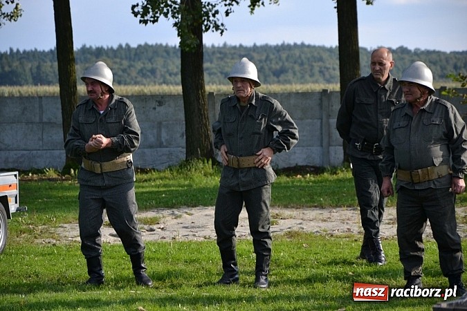 Zdjęcie w galerii na portalu naszraciborz.pl: Zmagania strażackich oldbojów w Owsiszczach  wiadomości z regionu