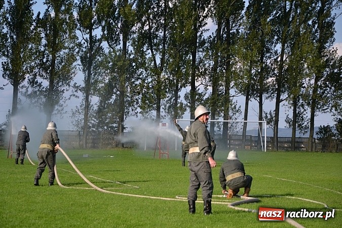 Zdjęcie w galerii na portalu naszraciborz.pl: Zmagania strażackich oldbojów w Owsiszczach  wiadomości z regionu