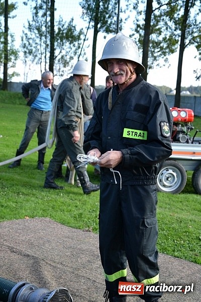 Zdjęcie w galerii na portalu naszraciborz.pl: Zmagania strażackich oldbojów w Owsiszczach  wiadomości z regionu