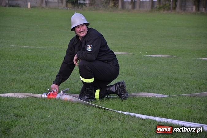 Zdjęcie w galerii na portalu naszraciborz.pl: Zmagania strażackich oldbojów w Owsiszczach  wiadomości z regionu