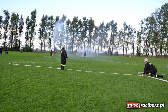 Zdjęcie w galerii na portalu naszraciborz.pl: Zmagania strażackich oldbojów w Owsiszczach  wiadomości z regionu