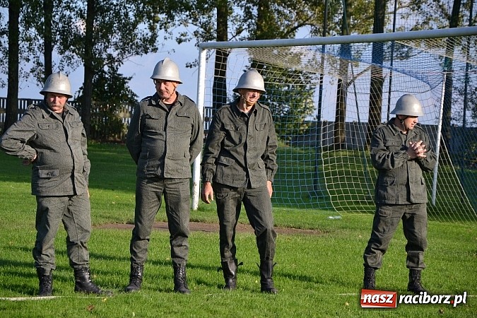 Zdjęcie w galerii na portalu naszraciborz.pl: Zmagania strażackich oldbojów w Owsiszczach  wiadomości z regionu