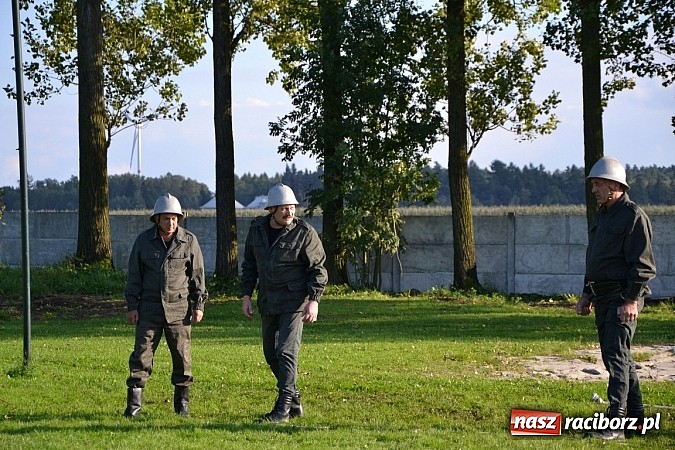 Zdjęcie w galerii na portalu naszraciborz.pl: Zmagania strażackich oldbojów w Owsiszczach  wiadomości z regionu