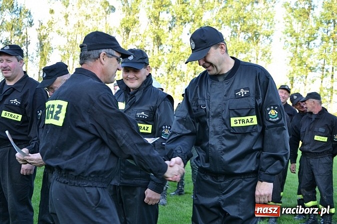 Zdjęcie w galerii na portalu naszraciborz.pl: Zmagania strażackich oldbojów w Owsiszczach  wiadomości z regionu