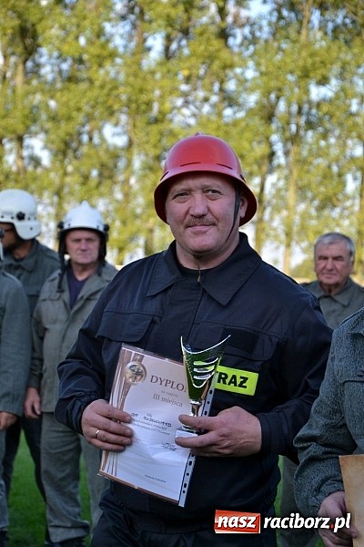 Zdjęcie w galerii na portalu naszraciborz.pl: Zmagania strażackich oldbojów w Owsiszczach  wiadomości z regionu