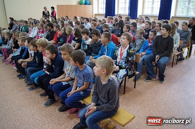 Zdjęcie w galerii na portalu naszraciborz.pl: My z niego wszyscy…Rocznica powstania państwa podziemnego w SP 4  wiadomości z regionu