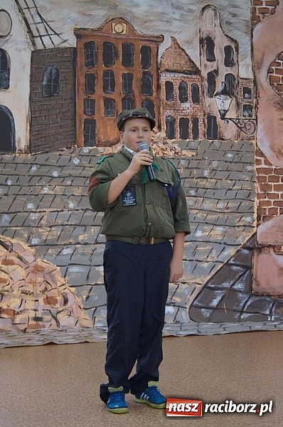 Zdjęcie w galerii na portalu naszraciborz.pl: My z niego wszyscy…Rocznica powstania państwa podziemnego w SP 4  wiadomości z regionu