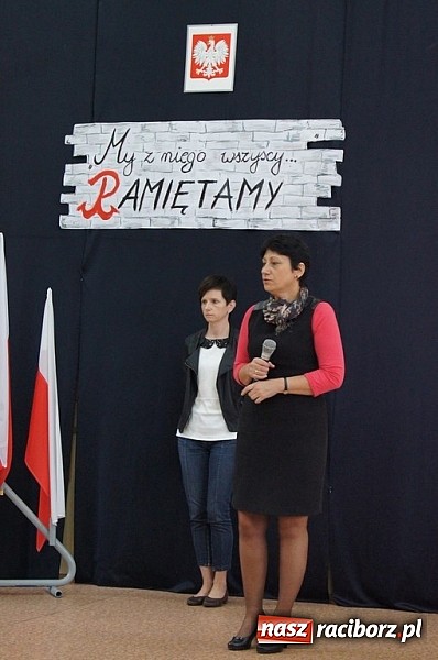 Zdjęcie w galerii na portalu naszraciborz.pl: My z niego wszyscy…Rocznica powstania państwa podziemnego w SP 4  wiadomości z regionu