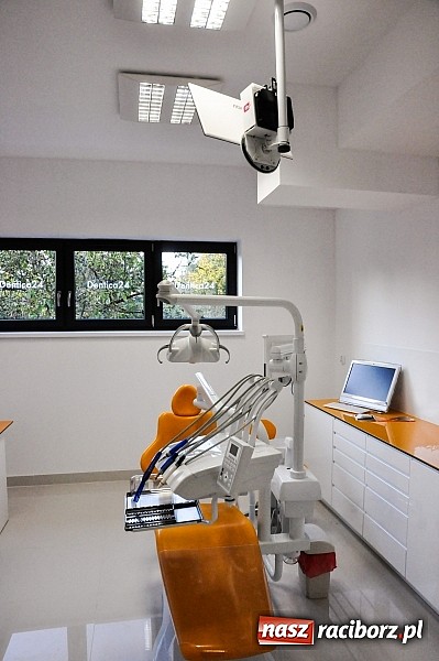 Zdjęcie w galerii na portalu naszraciborz.pl: Dentica24 z Raciborza zainwestowała w Rybniku wiadomości z regionu