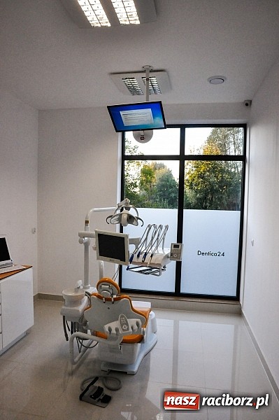 Zdjęcie w galerii na portalu naszraciborz.pl: Dentica24 z Raciborza zainwestowała w Rybniku wiadomości z regionu