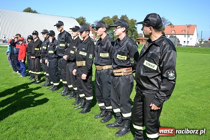 Zdjęcie w galerii na portalu naszraciborz.pl: Zawody sportowo-pożarnicze gminy Krzyżanowice. Hat-trick Roszkowa.  wiadomości z regionu