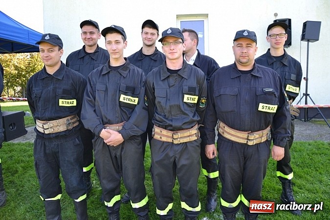 Zdjęcie w galerii na portalu naszraciborz.pl: Zawody sportowo-pożarnicze gminy Krzyżanowice. Hat-trick Roszkowa.  wiadomości z regionu
