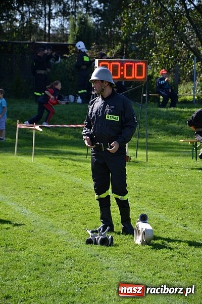 Zdjęcie w galerii na portalu naszraciborz.pl: Zawody sportowo-pożarnicze gminy Krzyżanowice. Hat-trick Roszkowa.  wiadomości z regionu