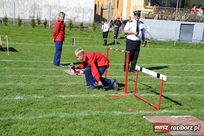 Zdjęcie w galerii na portalu naszraciborz.pl: Zawody sportowo-pożarnicze gminy Krzyżanowice. Hat-trick Roszkowa.  wiadomości z regionu