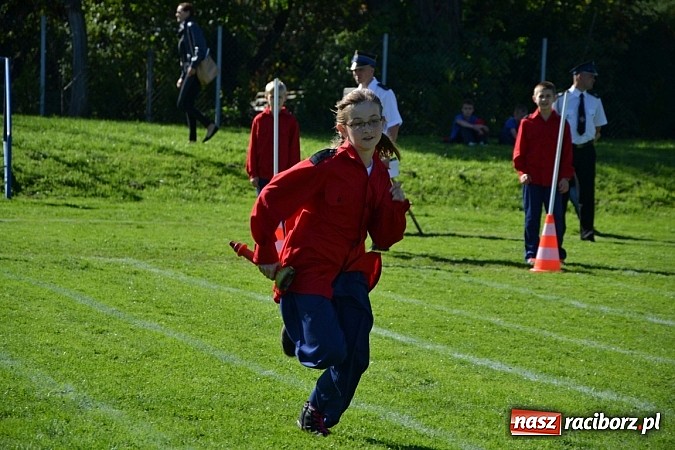 Zdjęcie w galerii na portalu naszraciborz.pl: Zawody sportowo-pożarnicze gminy Krzyżanowice. Hat-trick Roszkowa.  wiadomości z regionu